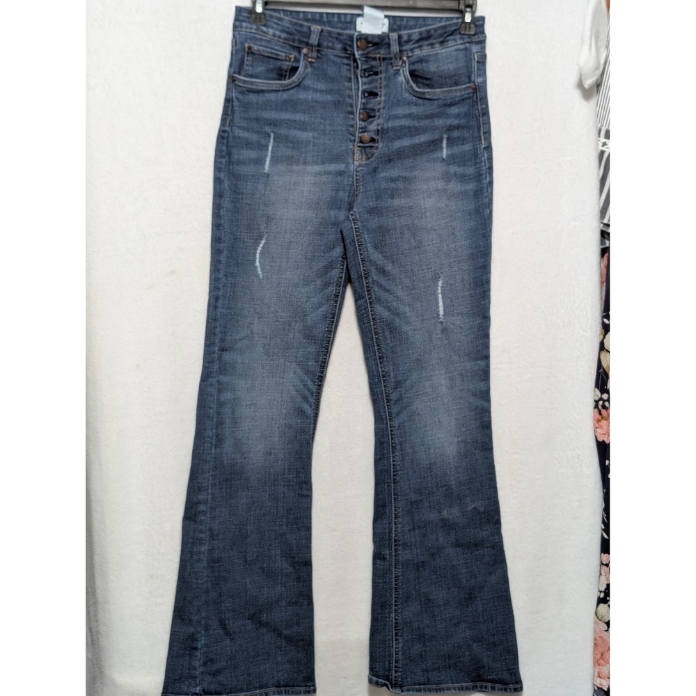 American Rag Off The Rack Women Flare Jeans Blue Button Fly Distressed Size 28/9
